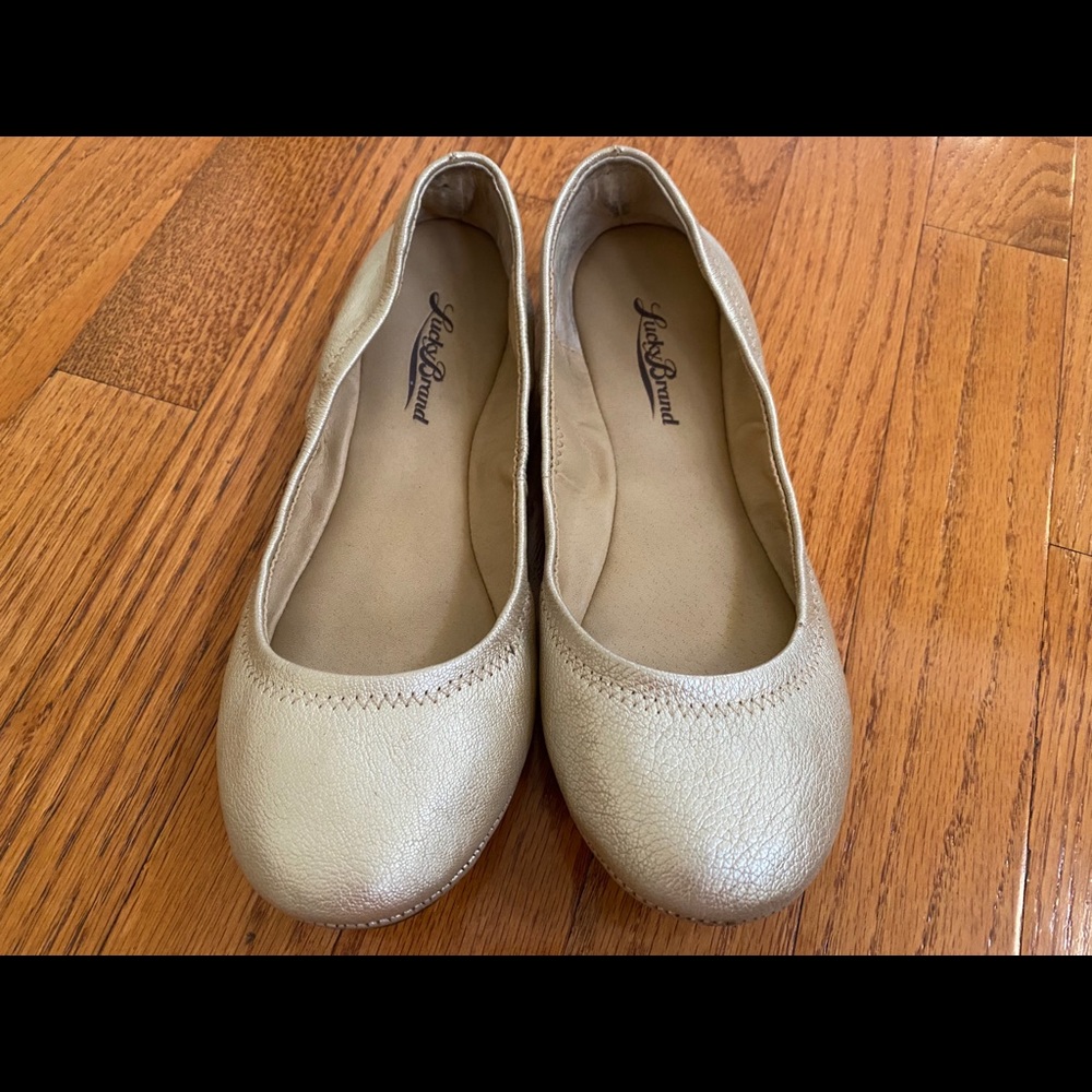 Lucky Brand metallic light gold